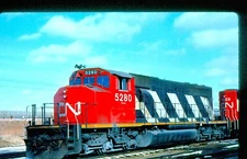 CNR 5280 SD40-2W, Saskatoon, SK, 03/84; Kodachrome Original