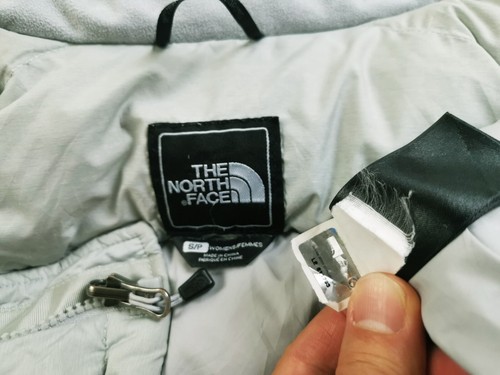 HOT Women THE NORTH FACE NUPTSE 700 SPORTS QUILT GOOSE DOWN PUFFER GRAY Jacket S - Picture 15 of 16