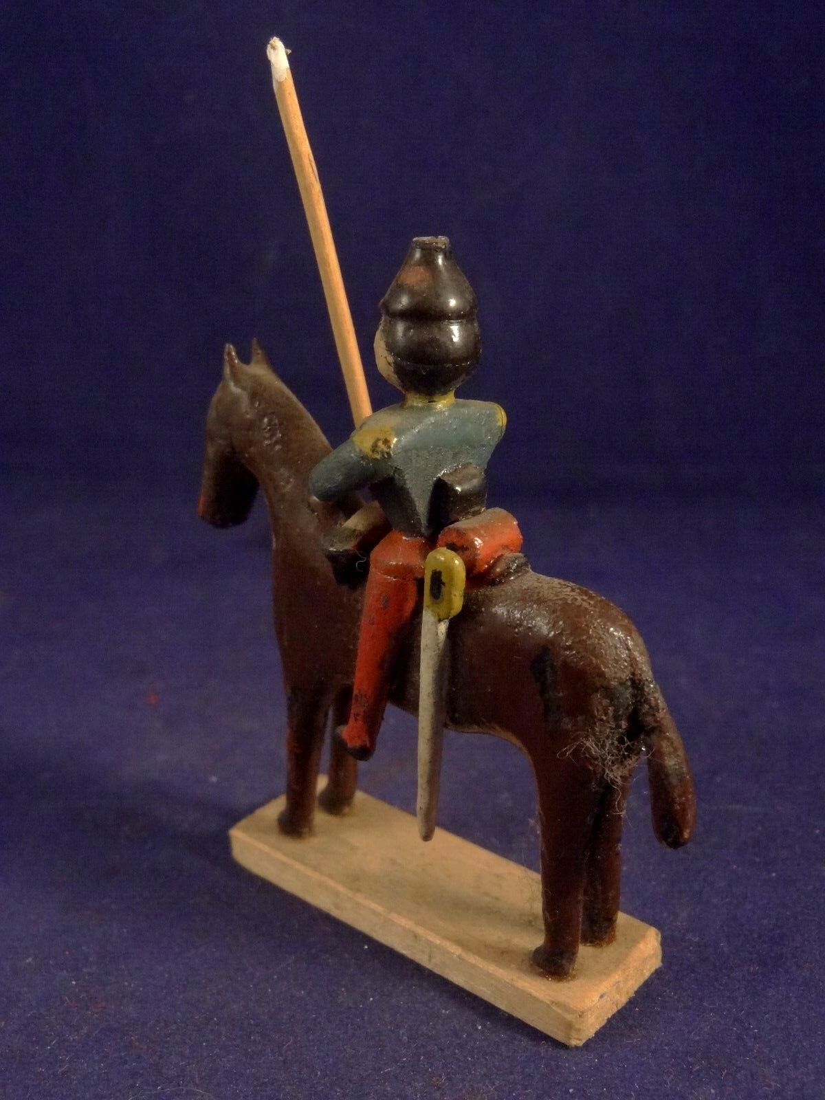 Ancien Soldat Prussien à Cheval – Figurine En Bois Peint – Époque Napoléon III (1880)