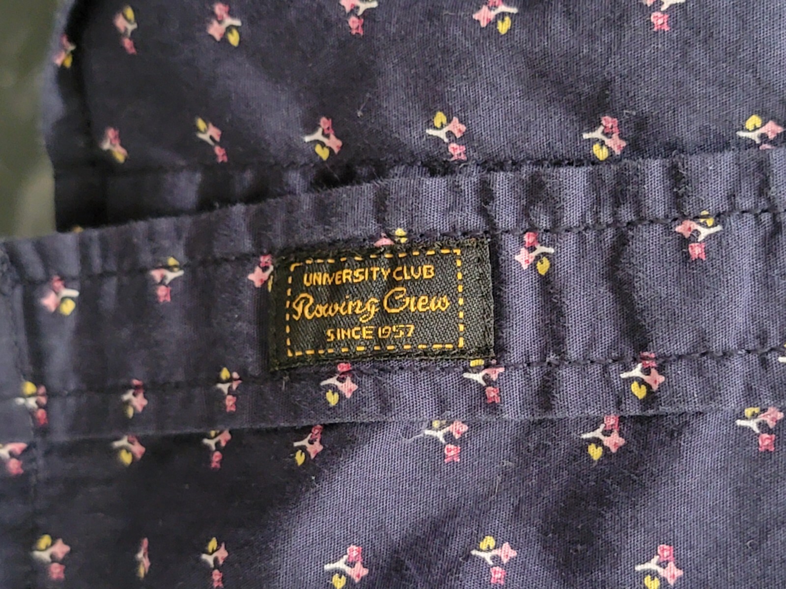 FILA Camicia University Club Rowing Crew grande slim fit con bottoni manica corta floreale