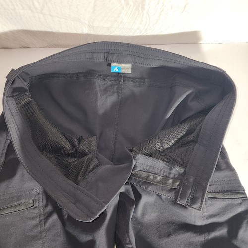 Eddie Bauer First Ascent Capri Hiking Pants Women's Size 4 Black Stretch Nylon - Picture 3 of 10