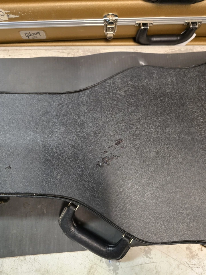 Чехол GIBSON Custom Shop 339 с красной подкладкой. W/ключ - Изображение 3 из 4