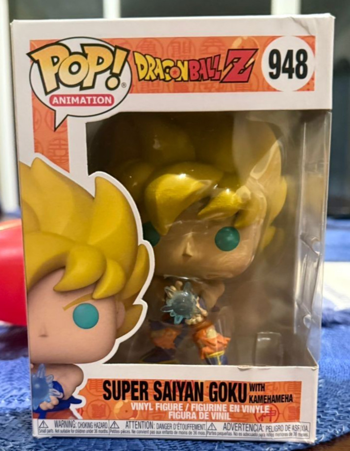 Fuko Pop Super Saiyan Goku 948 Commoun Damage Box