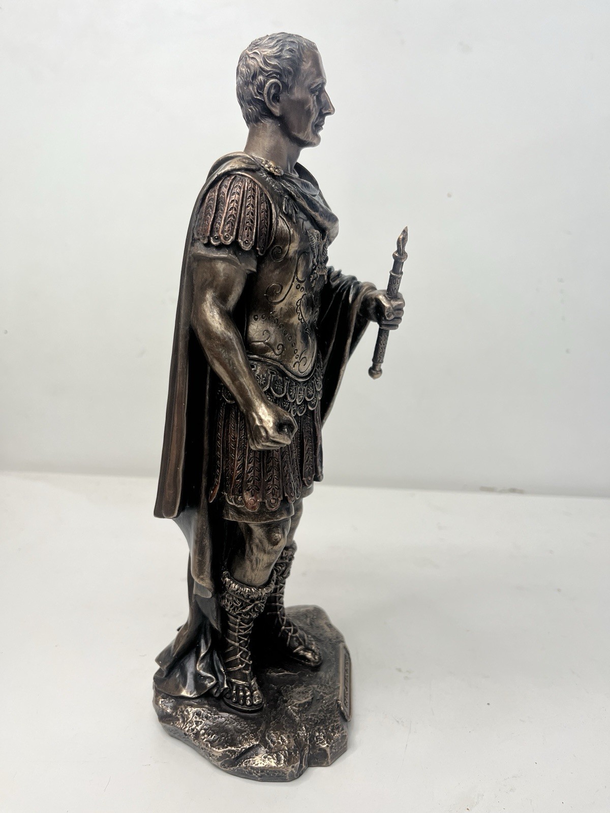 Julius Caesar Statue By Veronese Studio In Original Box