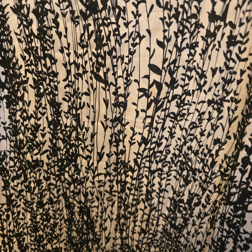 Diane Von Furstenberg silk semi sheer slip dress size 4 damaged - Image 3 of 4