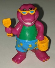 Barney 1993 Beach Outfit Sand Shovel  Bucket PVC Action Figure Vintage RARE