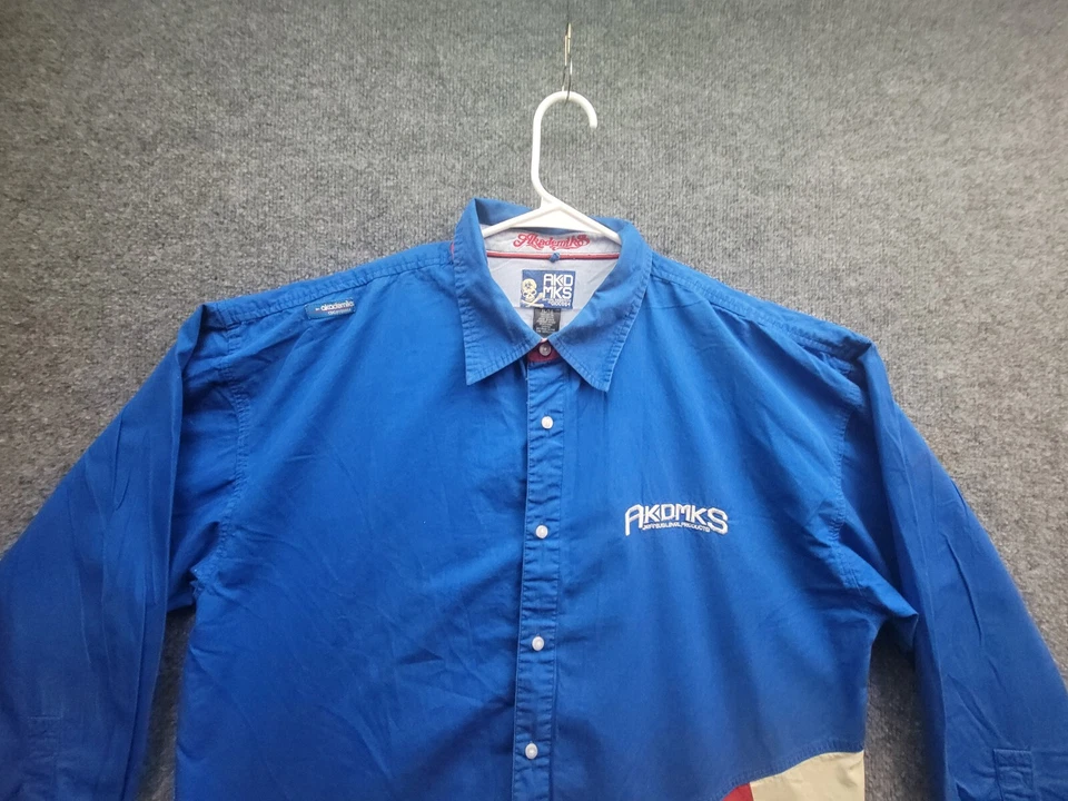Camisa Akademiks Para Hombre XL Roja Blanca Azul Abotonada Manga Larga De Colección Años 90 Y2K Foto 3 de 4