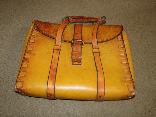 VINTAGE LARGE ALL LEATHER BRIEF CASE W/HANDLES 17" X 14" HEAVY DUTY ALL LEATHER