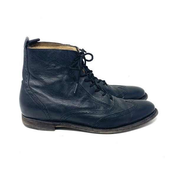 J.D. Fisk Black Leather Wingtip Boots Men display picture 2