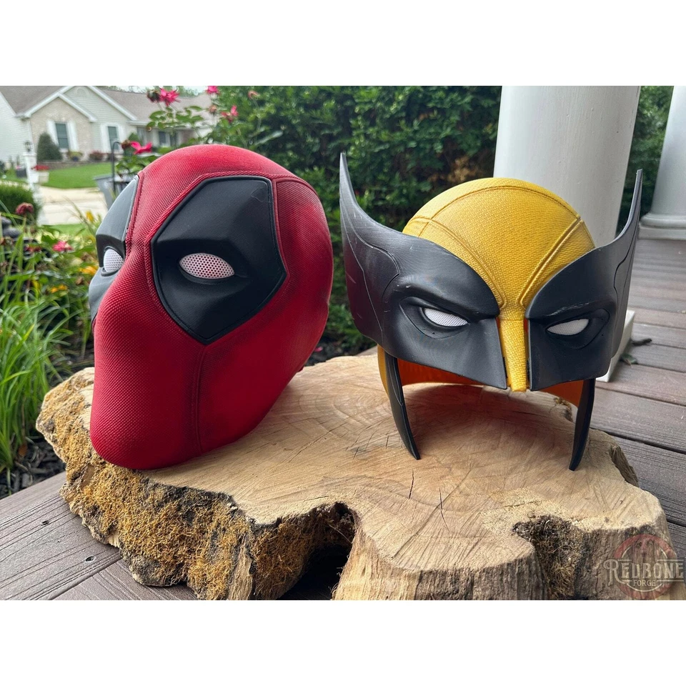 Máscara de Wolverine y Deadpool desgastados con capucha para usar disfraces Foto 4 de 4