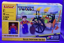 New in Box BLOKKO Town Flower Stand 56 pc 150166/MEN Mini Figurines