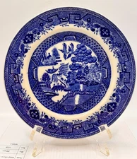 Victoria Porcelain Blue Willow 7" Bread Dessert Salad Plate Fenton England