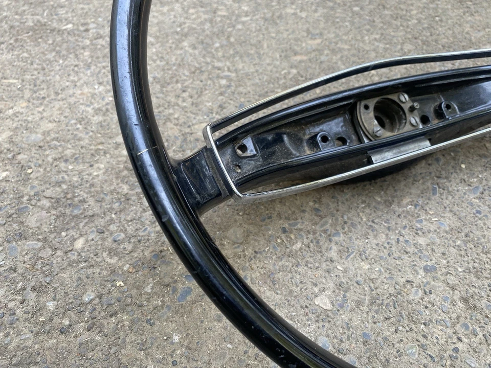 Volante BMW 2 radios 1602 1600 2002 E10 1600ti Foto 2 de 4