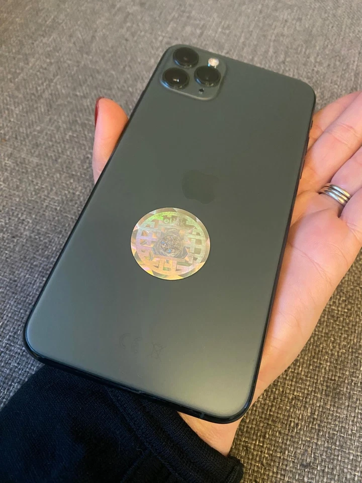 Apple iPhone 11 Pro Max - green - Unlocked - Good Condition - Image 3 of 4