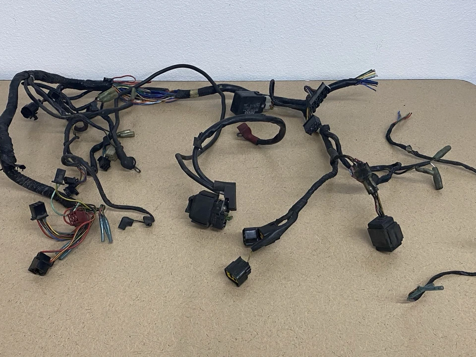 Arnés de cableado del motor principal clásico Kawasaki Vulcan 1500 1996 - para piezas Foto 4 de 4