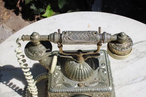 Vintage French Victorian Style Rotary Dial Telephone Serial # 125462 - Picture 4 of 18