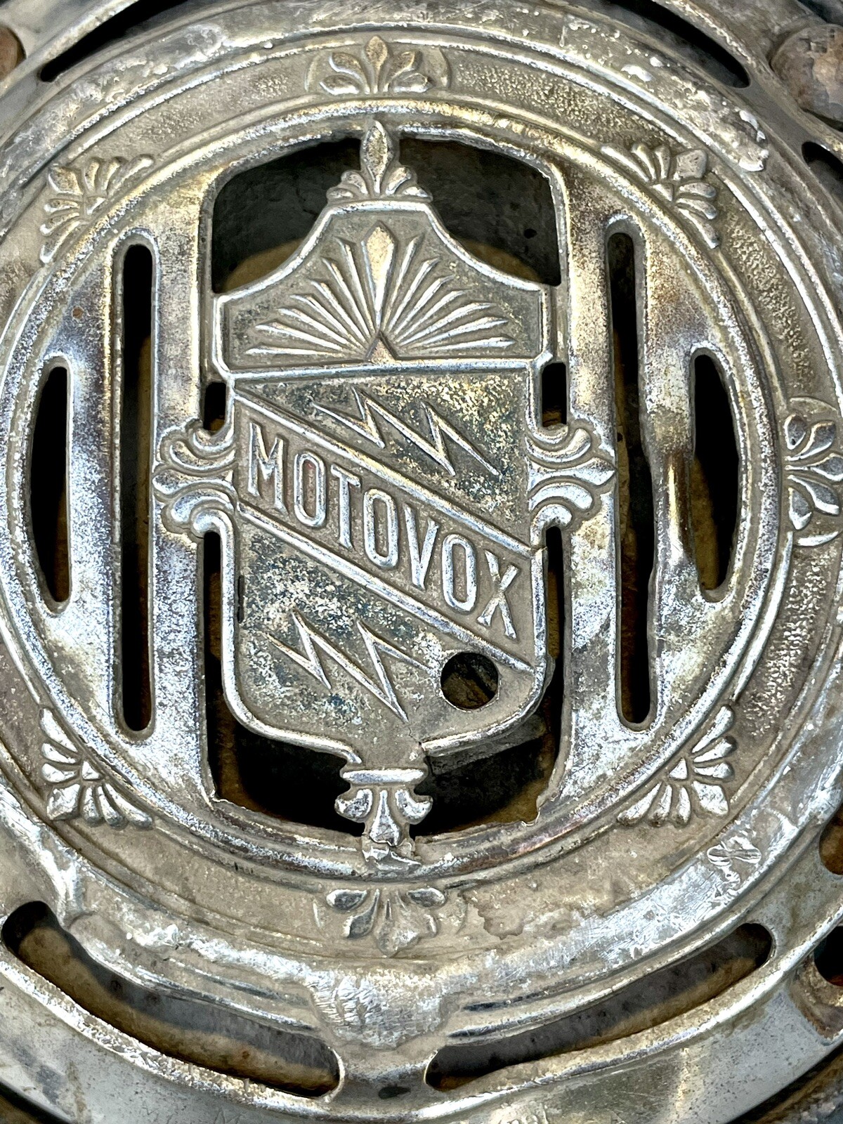 VINTAGE HORN MOTOVOX MOTO METER HARLEY INDIAN Chief Car Ford Chevy eBay