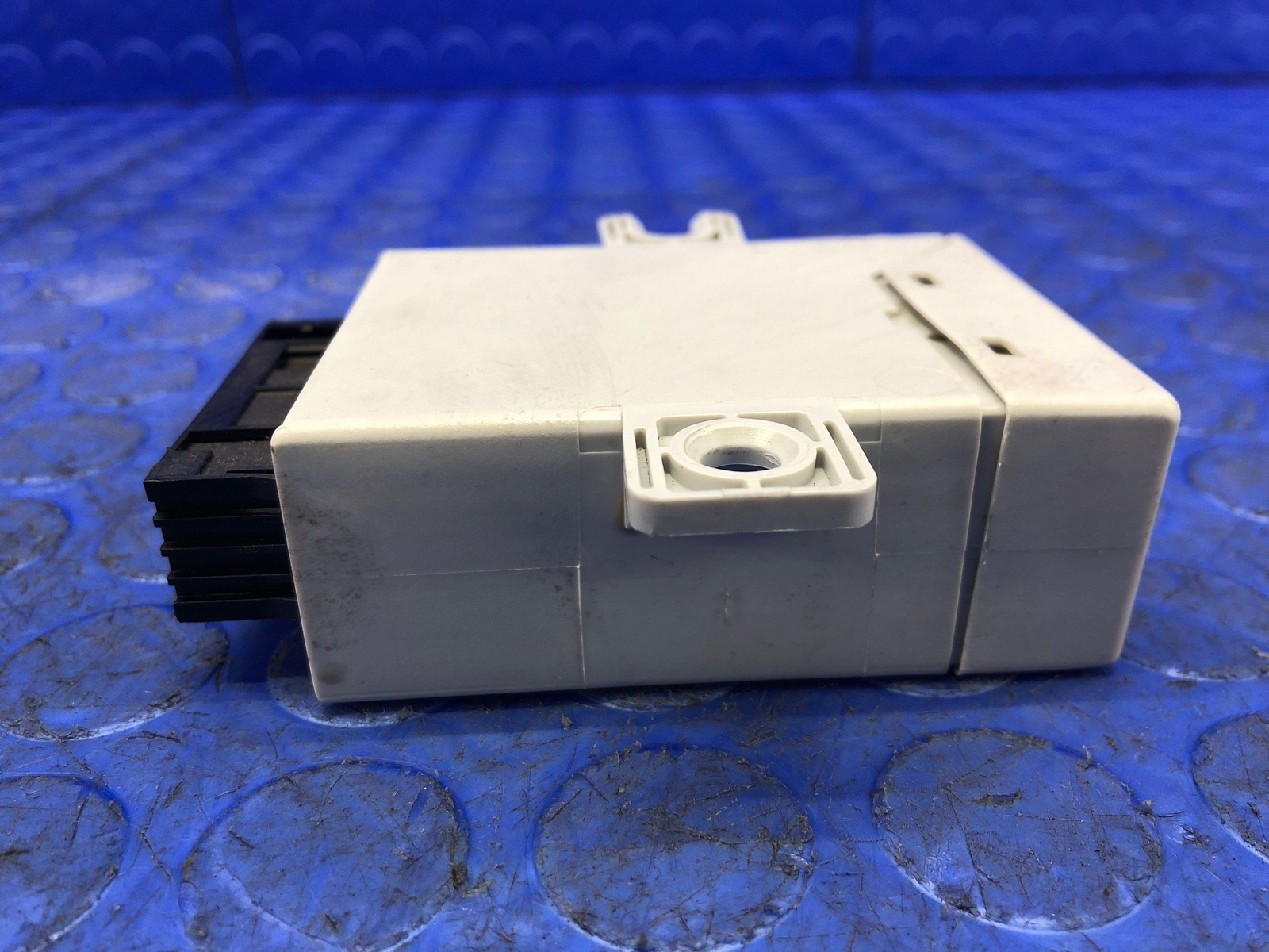LAMBORGHINI GALLARDO OEM TPMS TIRE PRESSURE MONITOR CONTROL MODULE 400907273