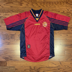 【NEW】【オリジナル正規品】【ヴィンテージ】スペイン代表(1998) スペイン代表（H）1998 フランスW杯 ルイスエンリケ＃21 +