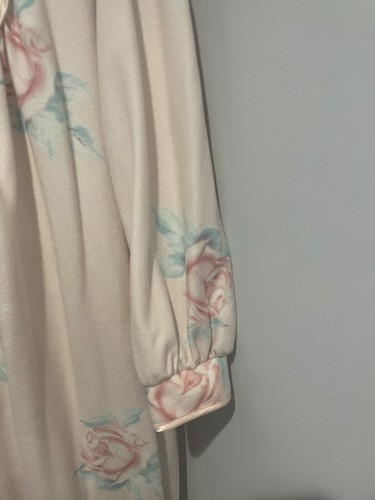 Vintage Ashley Ames Pink Floral Fleece Robe/coat Size L Grannycore Cottage core - Picture 5 of 17