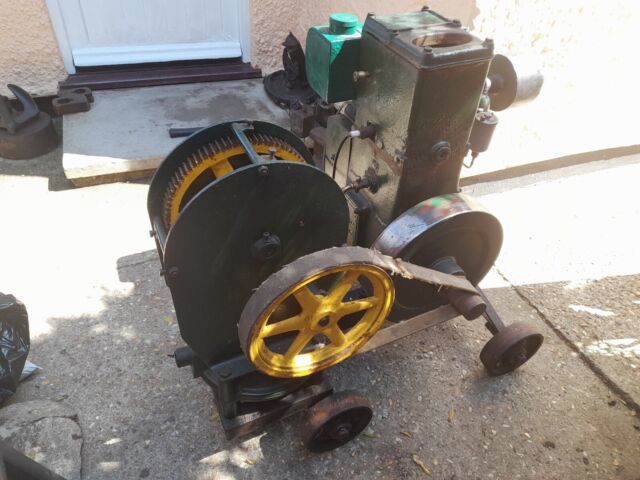 Lister Stationary Engine And Pump With Trolley ( pump not working) Lister Stationary Engine And Pump With Trolley ( pump not working)