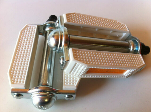 beach cruiser bike pedals