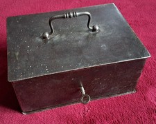 Ancienne Caisse Coffre Boîte