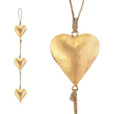 Vintage Metal Heart Wall Art, 3D Sign with Hanging Love Symbol, Rustic Farmhouse