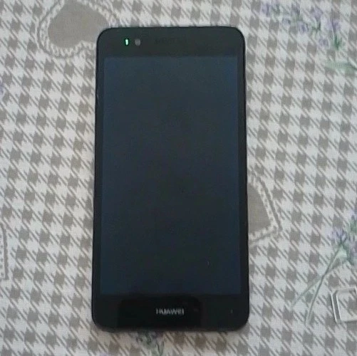 Huawei p8 lite smart (2019) dual sim, 4G, 10GB, funzionante ma da ricondizionare - Immagine 2 di 4