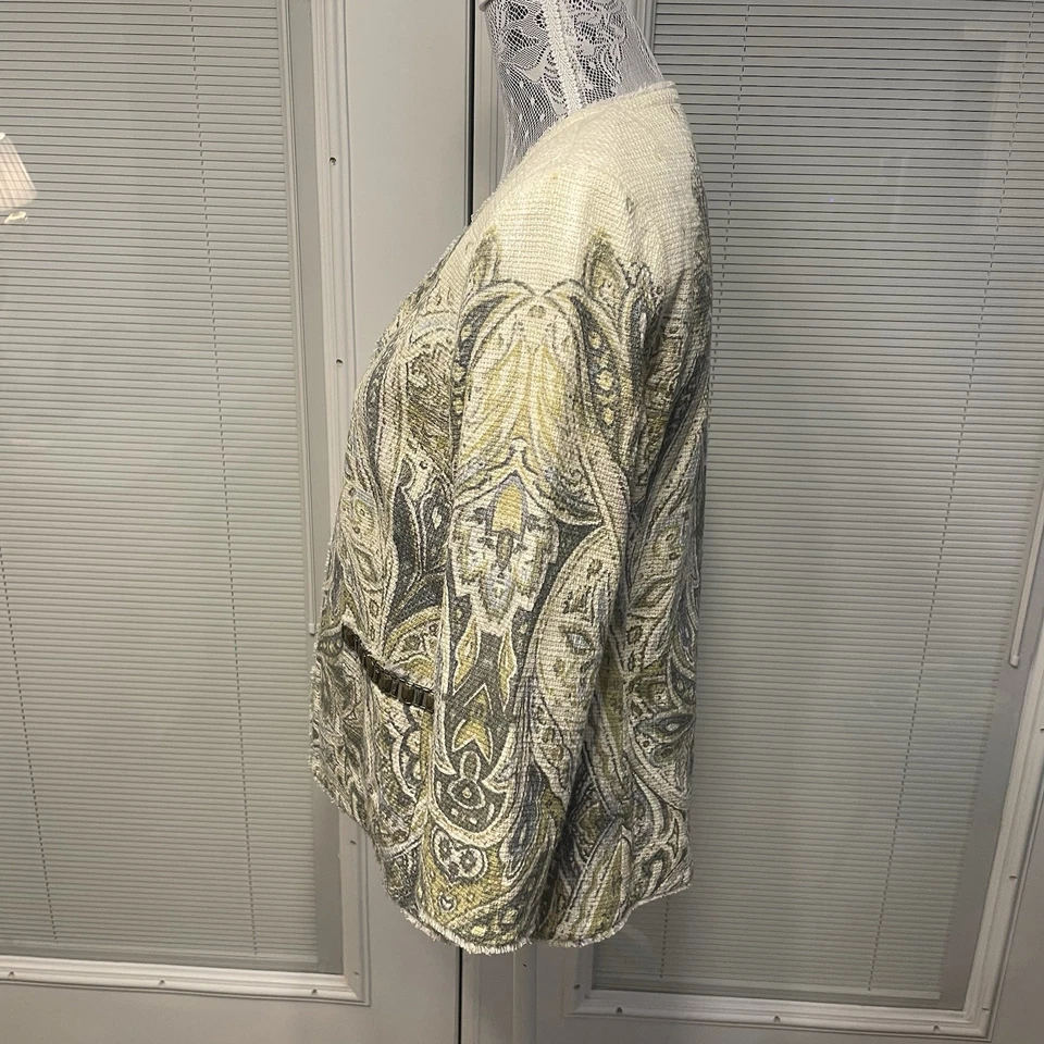 NUEVO CON ETIQUETAS $149 Chaqueta Chico's Heritage Tweed Embellecida Crema/Verde Cachemira Talla 0/S Foto 3 de 4