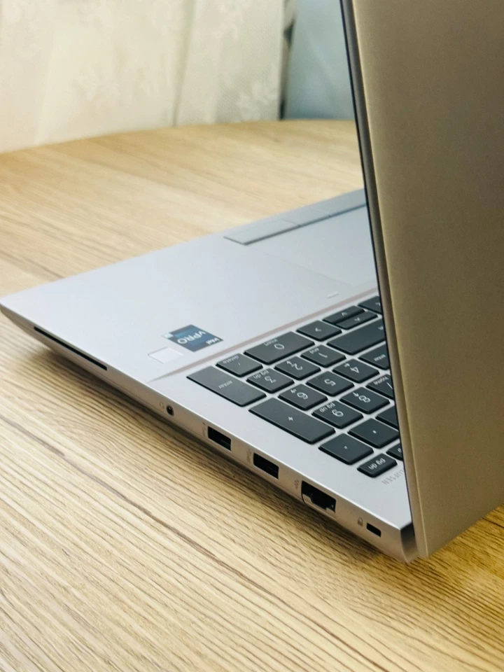 HP Zbook Fury G10 16" Workstation/i7 vPro 13850HX/64GB RAM/1TB/ RTX 3500 12GB - Image 4 of 4