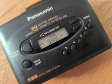 Walkman Panasonic RQ-V80 - OTTIME CONDIZIONI - clip da cintura originale - radio OK!
