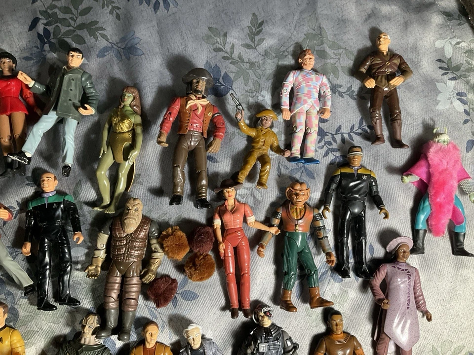 Lote DE COLECCIÓN Figura de Acción STAR TREK - Años 90 - Compañeros de Juego Buen Estado Envío Rápido Foto 3 de 4