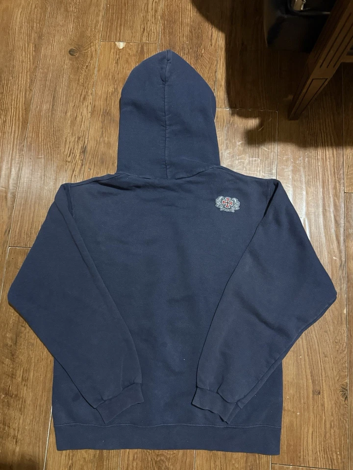 Sudadera con Capucha Independiente Etiqueta NHS De Colección Hecha en EE. UU. Pequeña (W20 L26) Foto 2 de 4