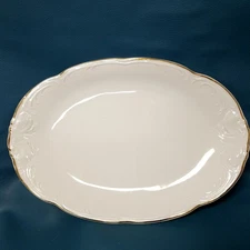 VTG Royal Kent Collection Poland 13x9" Meat Platter White w Gold Trim Scalloped