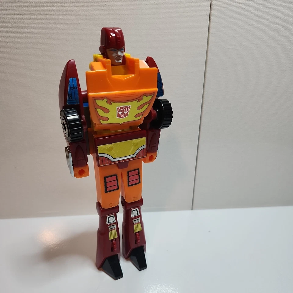 Figura de acción Hasbro G1 Transformers Rodimus Prime juguete incompleta de colección Foto 2 de 4