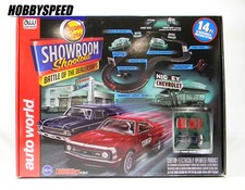 AUTO WORLD HO SLOTCAR SHOWROOM SHOOTOUT vs. RACING SET complete AWDSRS337R NEW