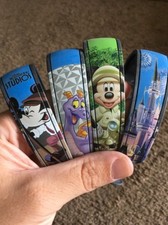Walt Disney World Four Parks One World Magic Band Set Magicbands