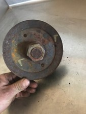 John Deere 420 430 60in Left Deck Spindle Hub Pulley Housing Shaft