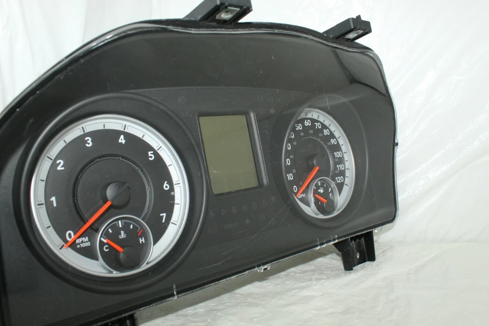 Speedometer Instrument Cluster Dash Panel Gauge 2013 RAM 2500 3500 67,143 Miles - Изображение 2 из 4