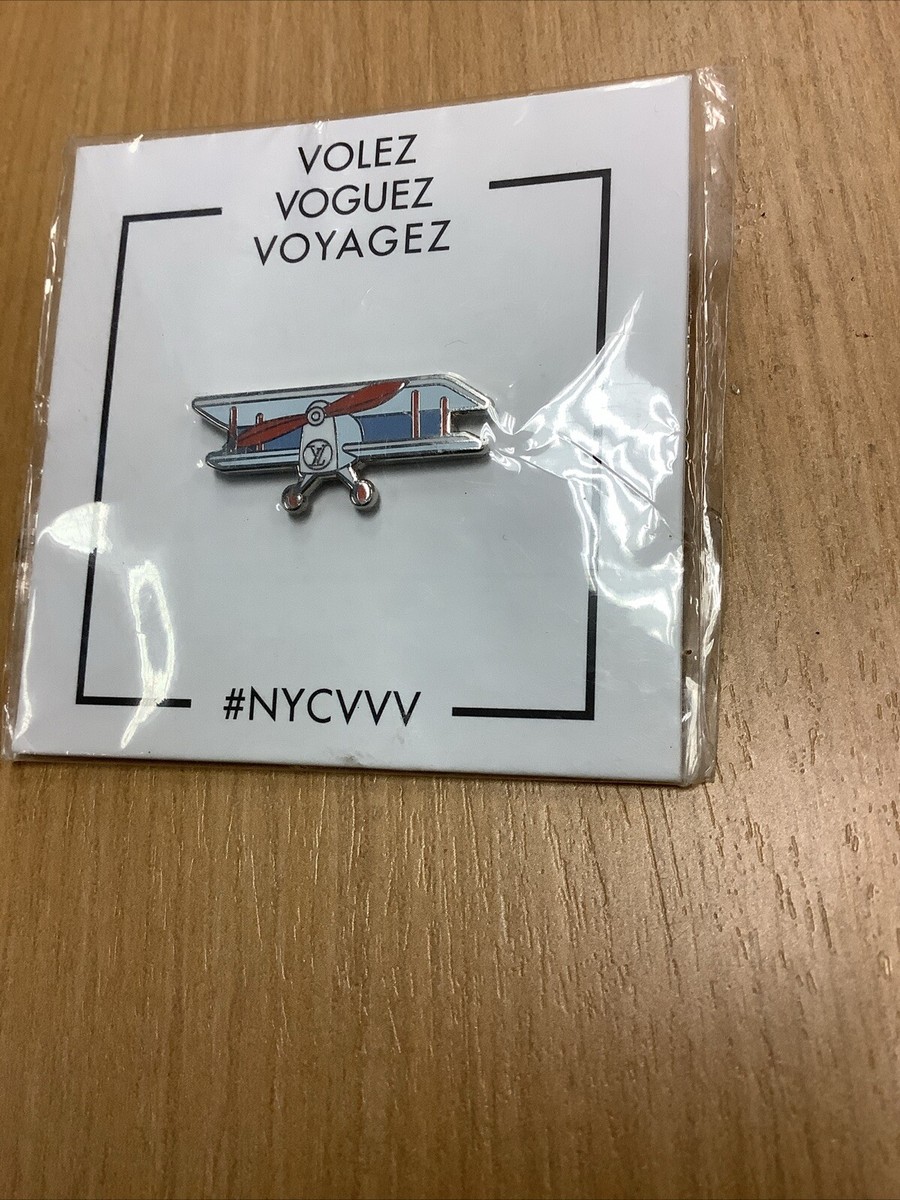 Rare Louis Vuitton Pin Volez Voguez Voyagez NYC Exhibit Rare Louis Vuitton Pin Volez Voguez Voyagez NYC Exhibit