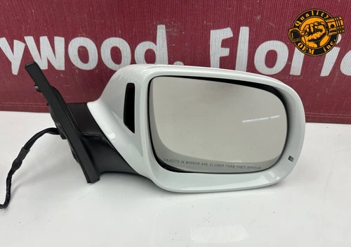 2010-2015 AUDI Q7 RIGHT (PASSENGER SIDE) DOOR REAR VIEW MIRROR W/ BLIND SPOT OEM