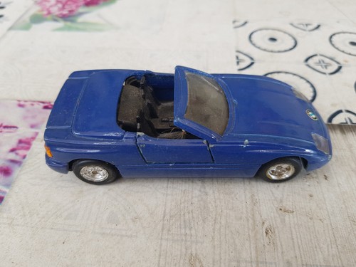 K-34 BMW Z1 Cabrio blau mit Friktionsmotor