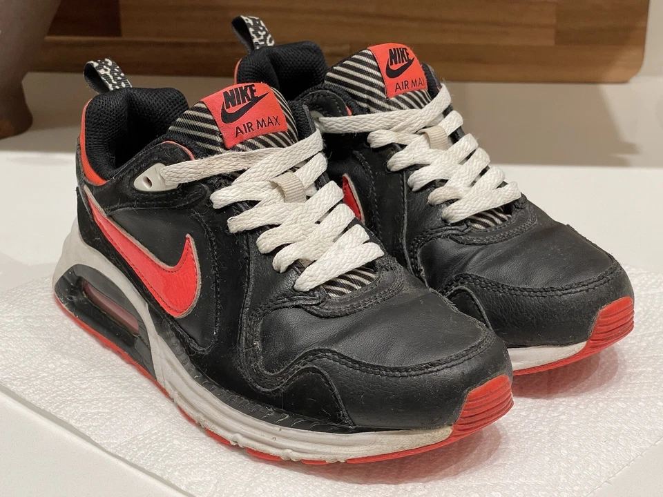 Кроссовки беговые Nike Air Max Trax (GS) черные Hyper Punch #644470-003 молодежный размер 4 - Изображение 2 из 4