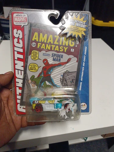 Marvel Authentics 1:64 Amazing Fantasy Spider Man Collectible Comic