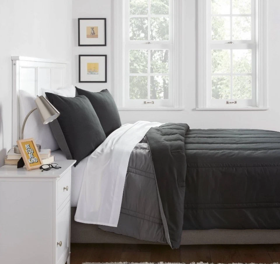 Room Essentials Twin/XL Twin Lofty Microfiber Comforter, New - Image 2 of 4