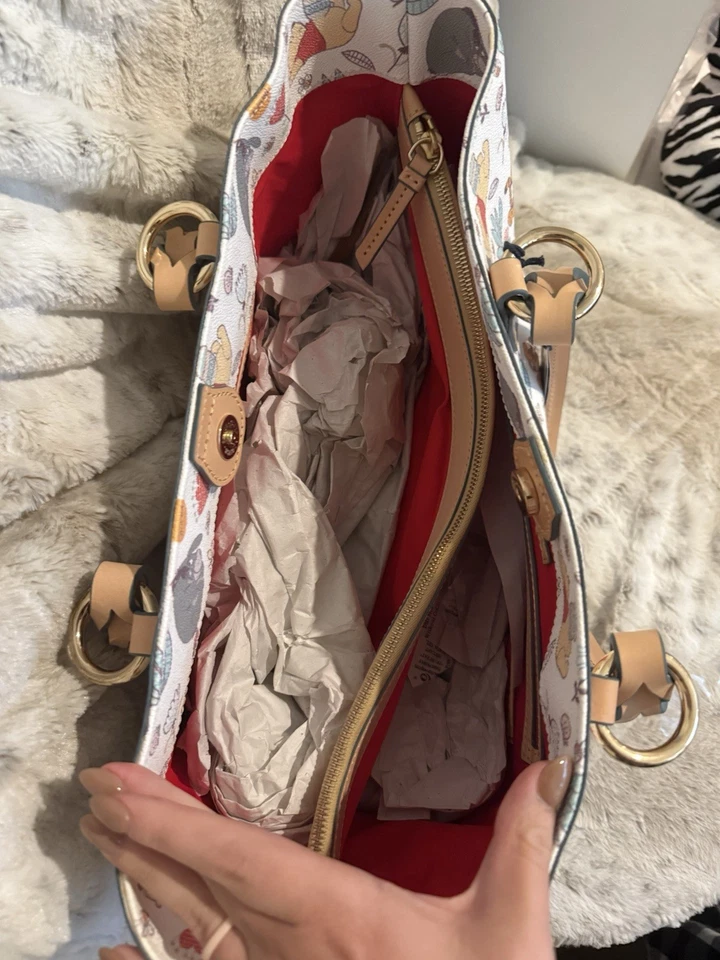 Bolso de Mano Disney Dooney And Bourke Pooh RARO NUEVO CON ETIQUETAS Foto 4 de 4