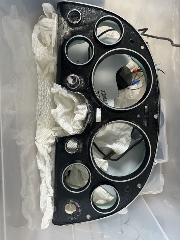 1963-1967 Chevrolet C2 Corvette Misc Parts side windows, vent windows ...