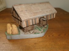 National Heritage Gallery CADES COVE SERIES Cantilever Barn