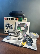 Fujifilm Digital Camera FinePix A330 w/Case, Man.  Orig Box TESTED 